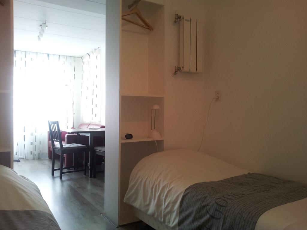 Homestay Bij Aelita Ден-Бург Номер фото